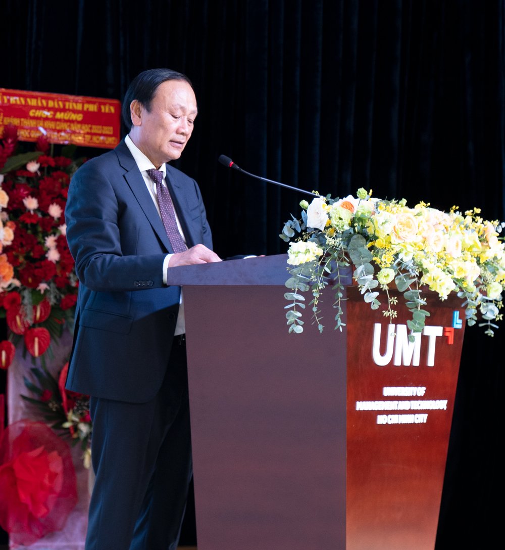 TS Huỳnh Bá Lân - Chủ tịch Hội đồng trường, Hiệu trưởng UMT