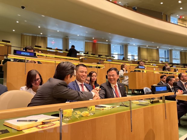 Đoàn Việt Nam tham dự phiên họp bỏ phiếu và công bố kết quả thành viên Hội đồng Nhân quyền Liên hợp quốc. (Ảnh: TTXVN phát)