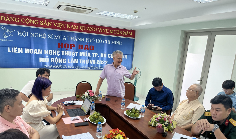 Chủ tịch Hội Nghệ sĩ Múa TPHCM Lê Nguyên Hiều thông tin về Liên hoan Nghệ thuật Múa TPHCM mở rộng 2022.