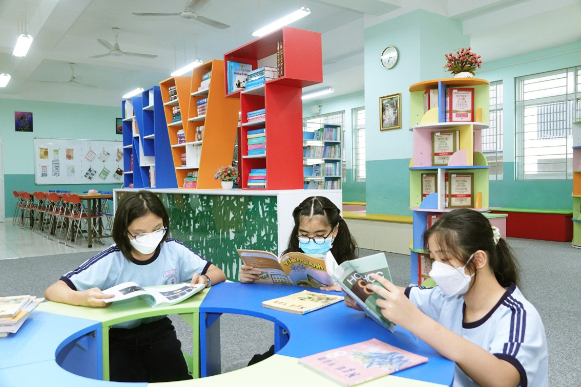 Trường THCS Nguyễn Văn Tố (Q.10) đẩy mạnh khuyến học bằng các hình thức khuyến đọc, xây dựng văn hóa đọc sách trong học sinh - ẢNH: P.T.