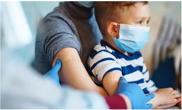 Nhiều trẻ em nhập viện vì các virus đường hô hấp tại Anh.