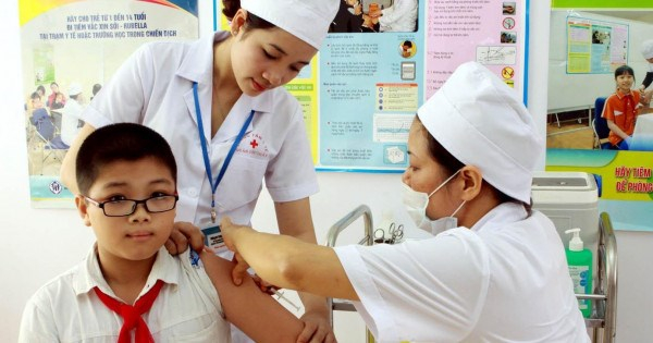 TPHCM tăng cường tiêm vắc xin cho trẻ em, học sinh nhằm hạn chế tối đa nguy cơ gia tăng số ca nhiễm COVID-19 trong mùa thu, đông