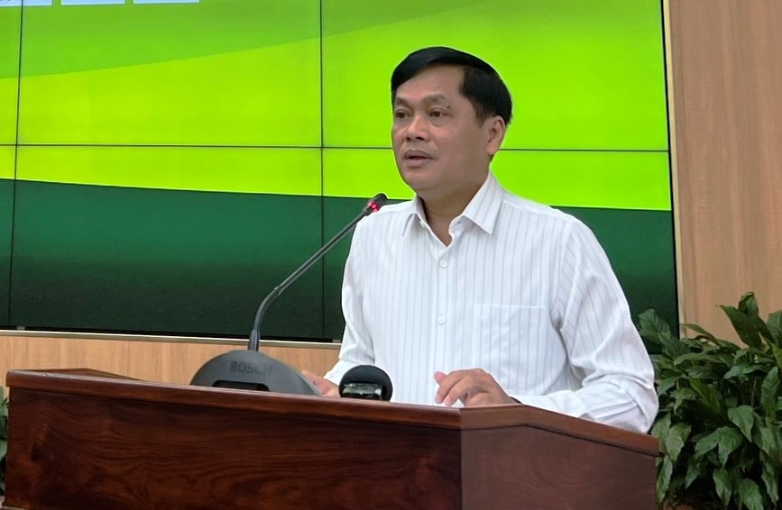 Ông Nguyễn Văn Hồng - Phó Chủ tịch UBND TP. Cần Thơ phát biểu tại buổi họp