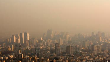 Nhiều năm qua, ô nhiễm không khí vẫn là bài toán nan giải đối với chính phủ Iran.