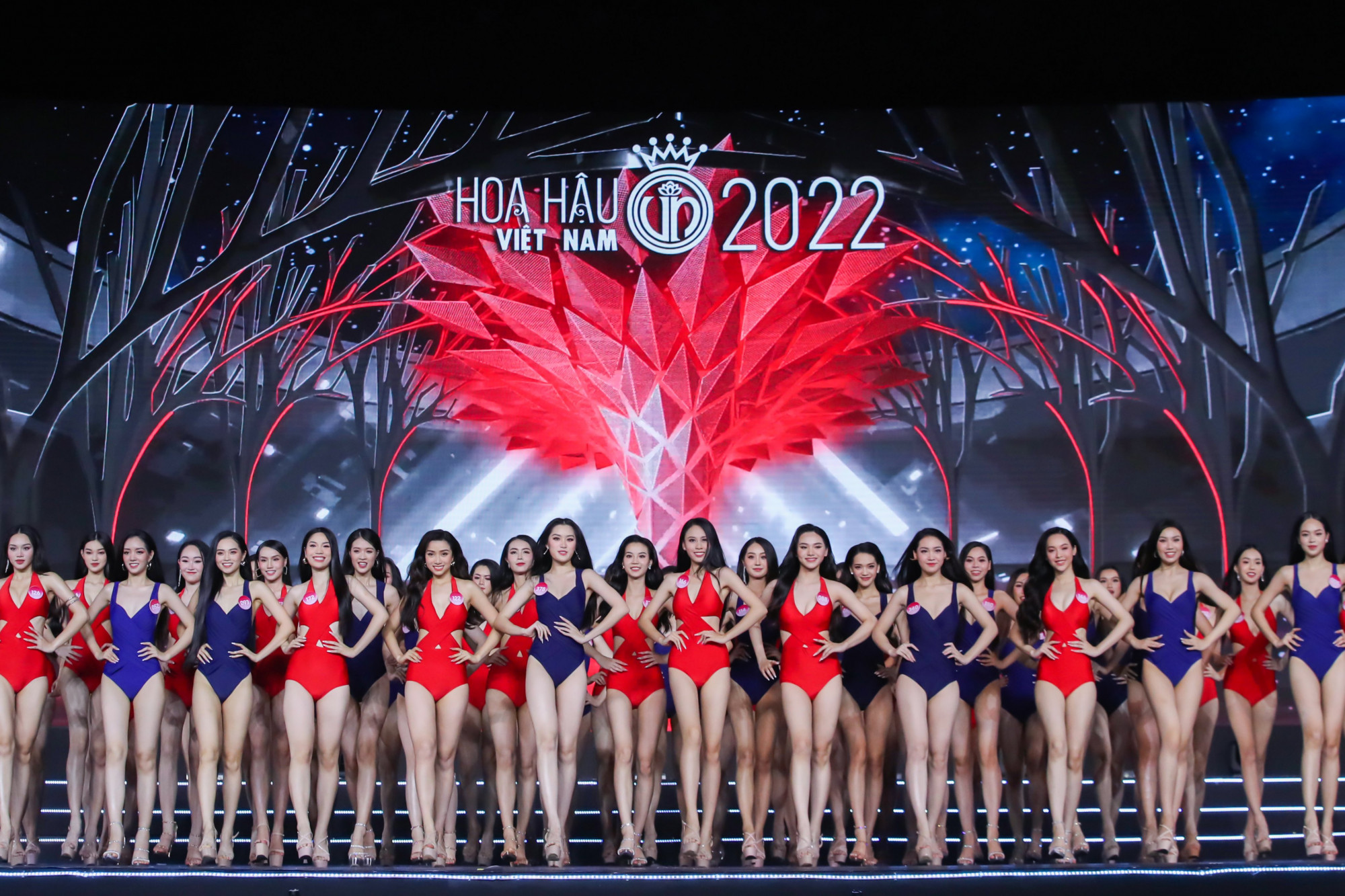 Điểm trừ trong đêm chung khảo Hoa hậu Việt Nam 2022