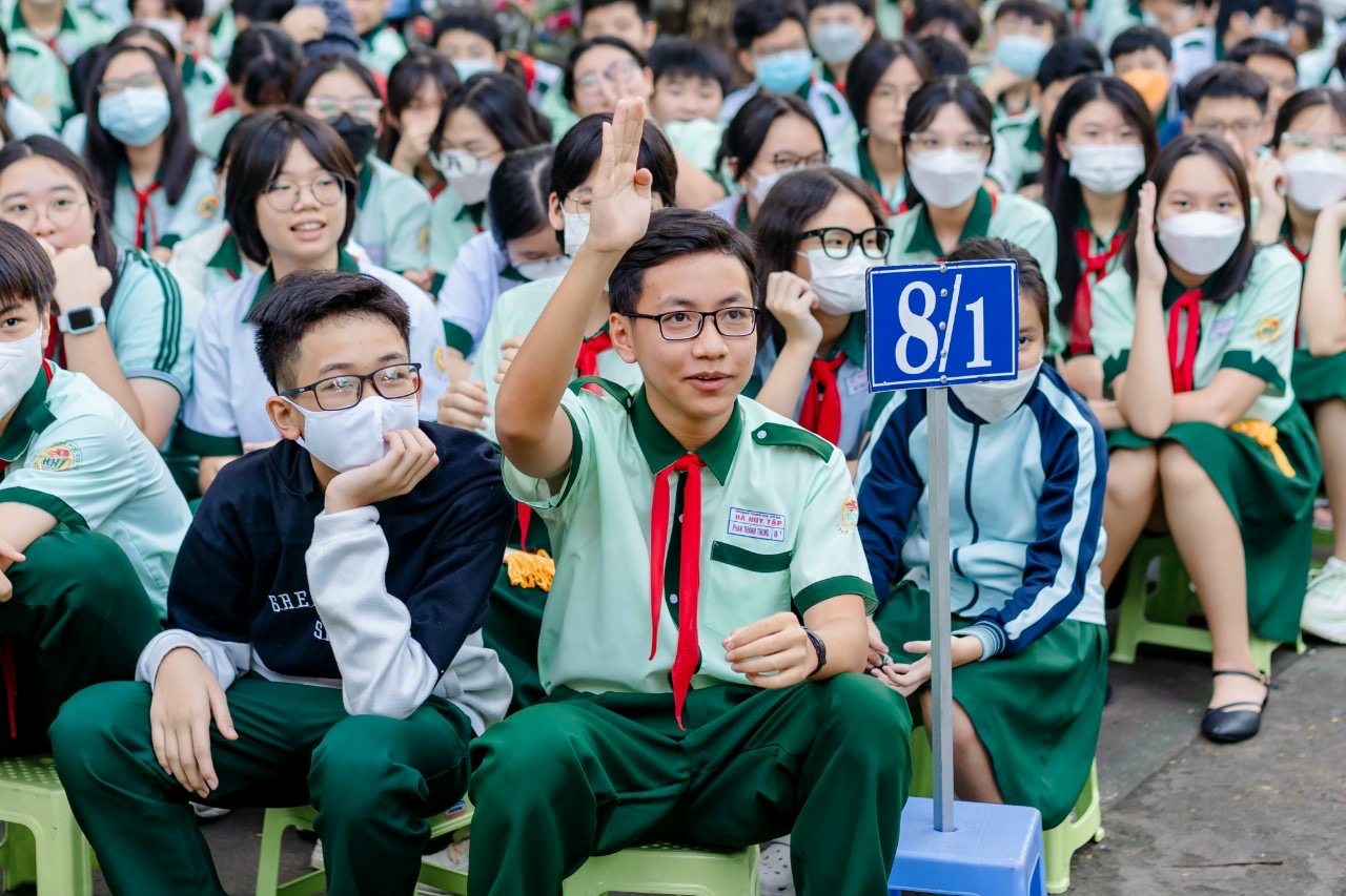 Khi đổi mới giáo dục, các tiêu chí đánh giá học sinh đã khác song tiêu chí đánh giá giáo viên vẫn dập khuôn như cũ