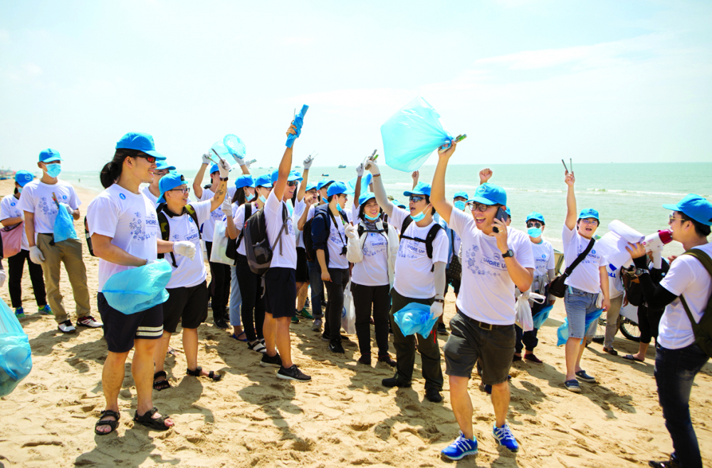 Chiến dịch Shore Up Day - Làm sạch biển Việt Nam cùng Dell Việt Nam