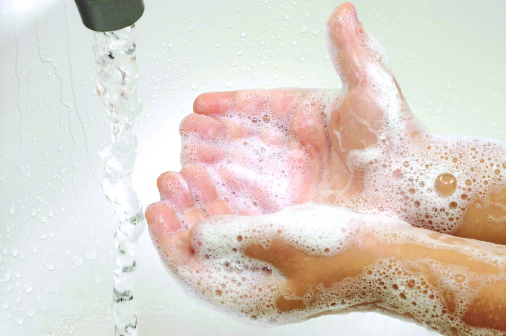 Thường xuyên rửa tay bằng xà phòng là cách hữu hiệu để phòng ngừa bệnh đường hô hấp ẢNH MINH HỌA: INTERNET