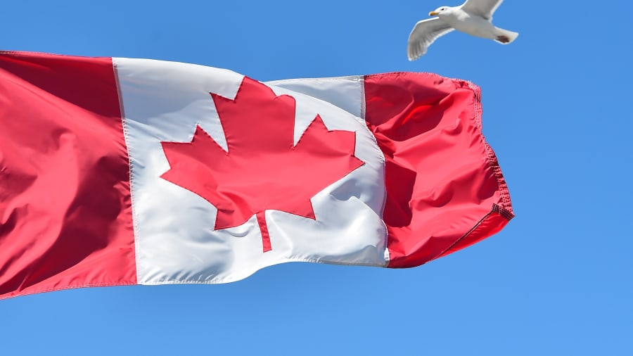 Canada, Úc, Hy Lạp và Malta được miễn thị thực hoặc cấp thị thực khi đến 185 quốc gia.