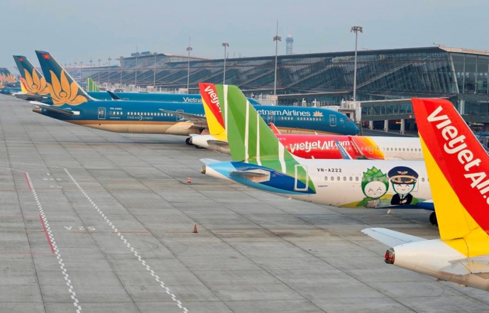 Máy bay của các hãng hàng không tại một sân bay