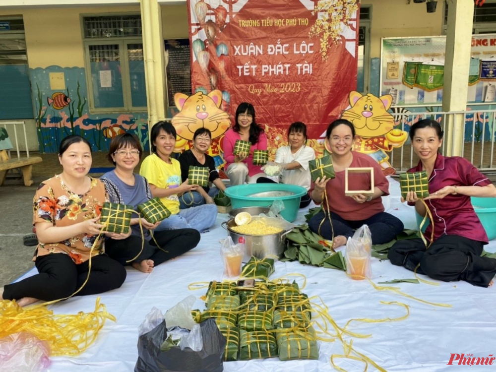 Nhiều hoạt động gắn kết, sẻ chia cuối năm ở Trường tiểu học Phú Thọ (quận 11)