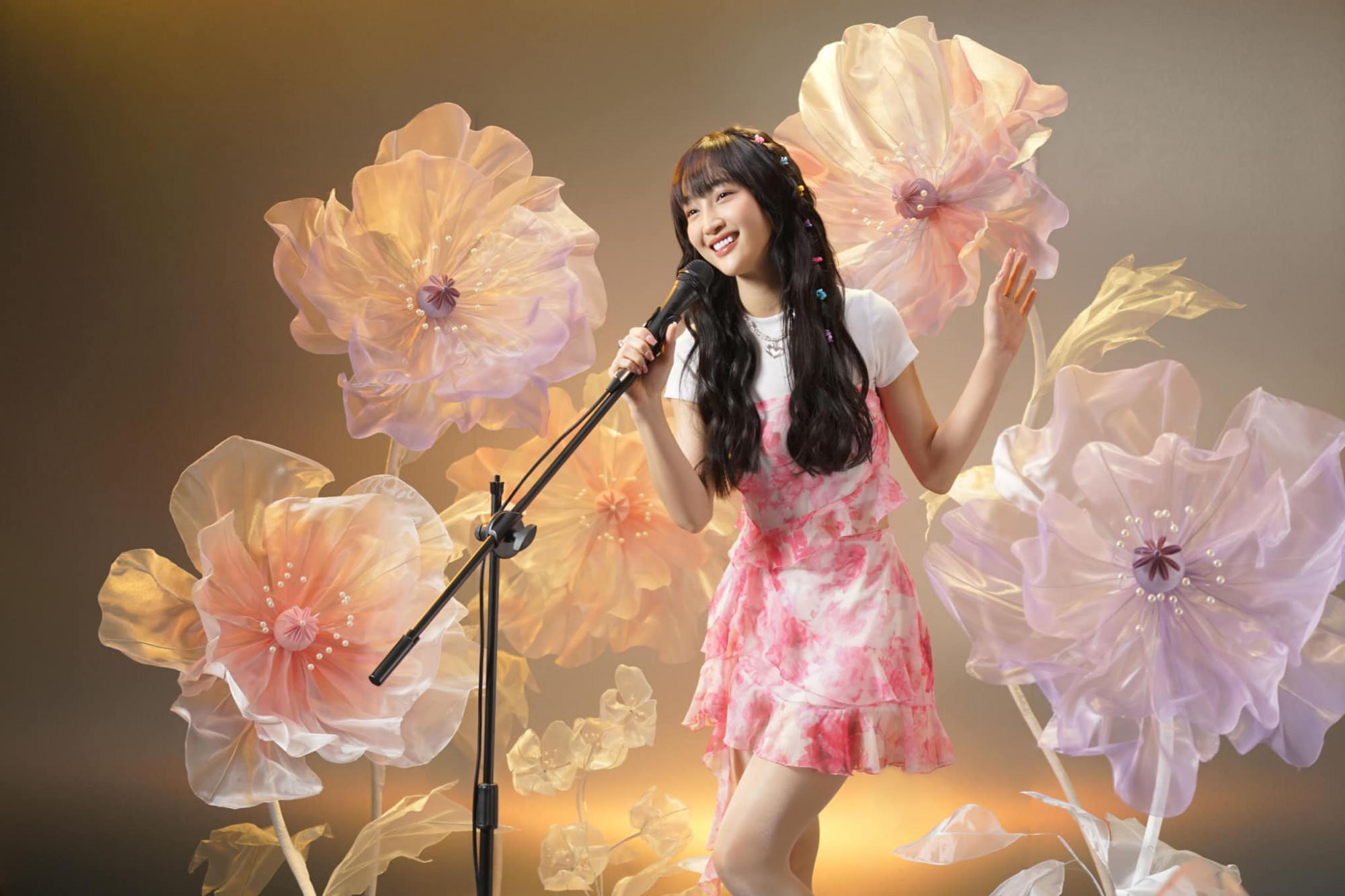 Juky San hiện là một trong những giọng ca gen Z nổi bật, có màu sắc riêng trong âm nhạc