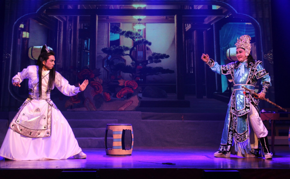 Ngai vàng và tội ác là màu lạ của Nhà hát Cải lương Trần Hữu Trang