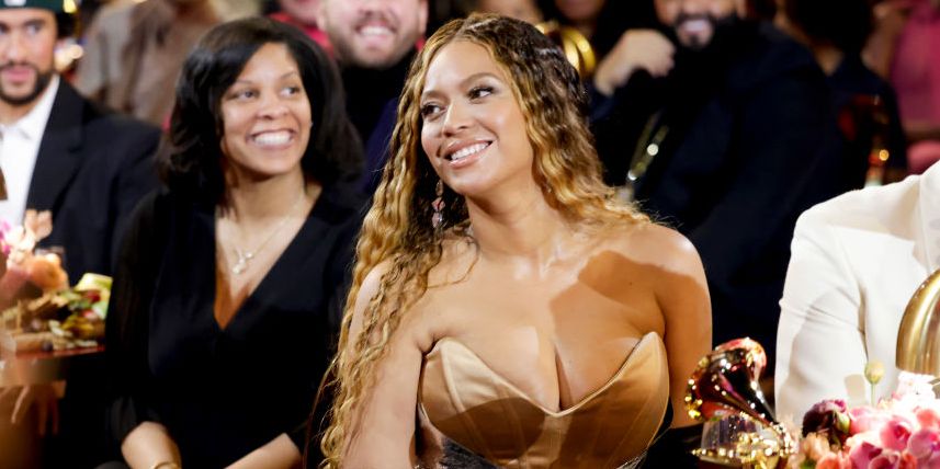 Beyoncé trở thành nghệ sĩ chiến thắng nhiều lần nhất ở Grammy nhưng vẫn thua cuộc ở Album của năm