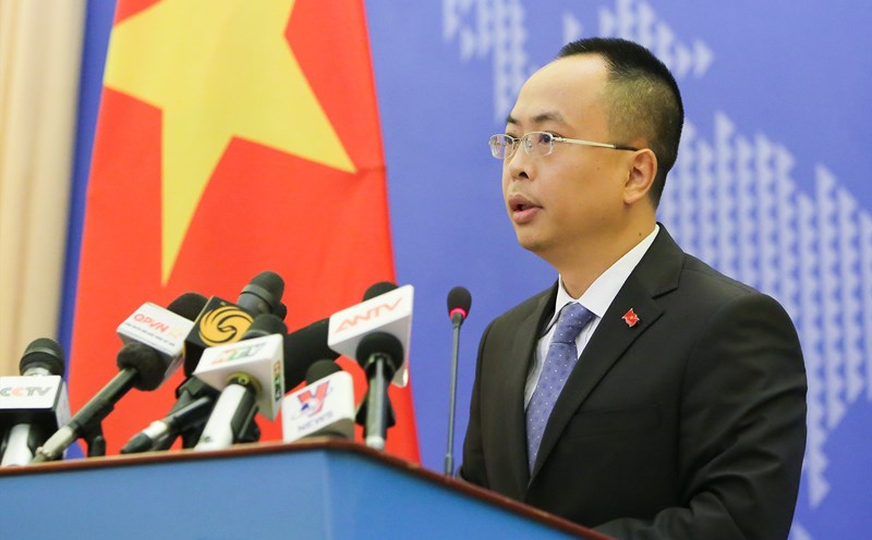 Phó phát ngôn Bộ Ngoại giao Đoàn Khắc Việt.