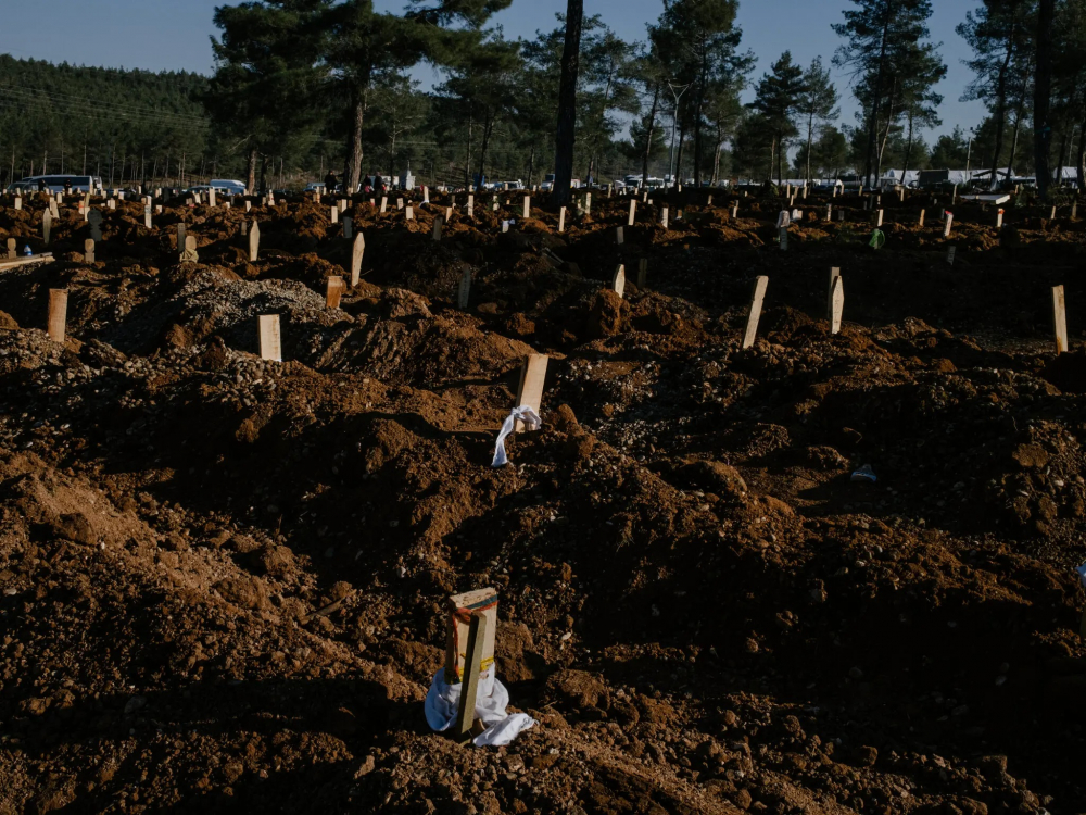 Nghĩa trang thành phố Kahramanmaras, nơi các nạn nhân của trận động đất đang được chôn cất