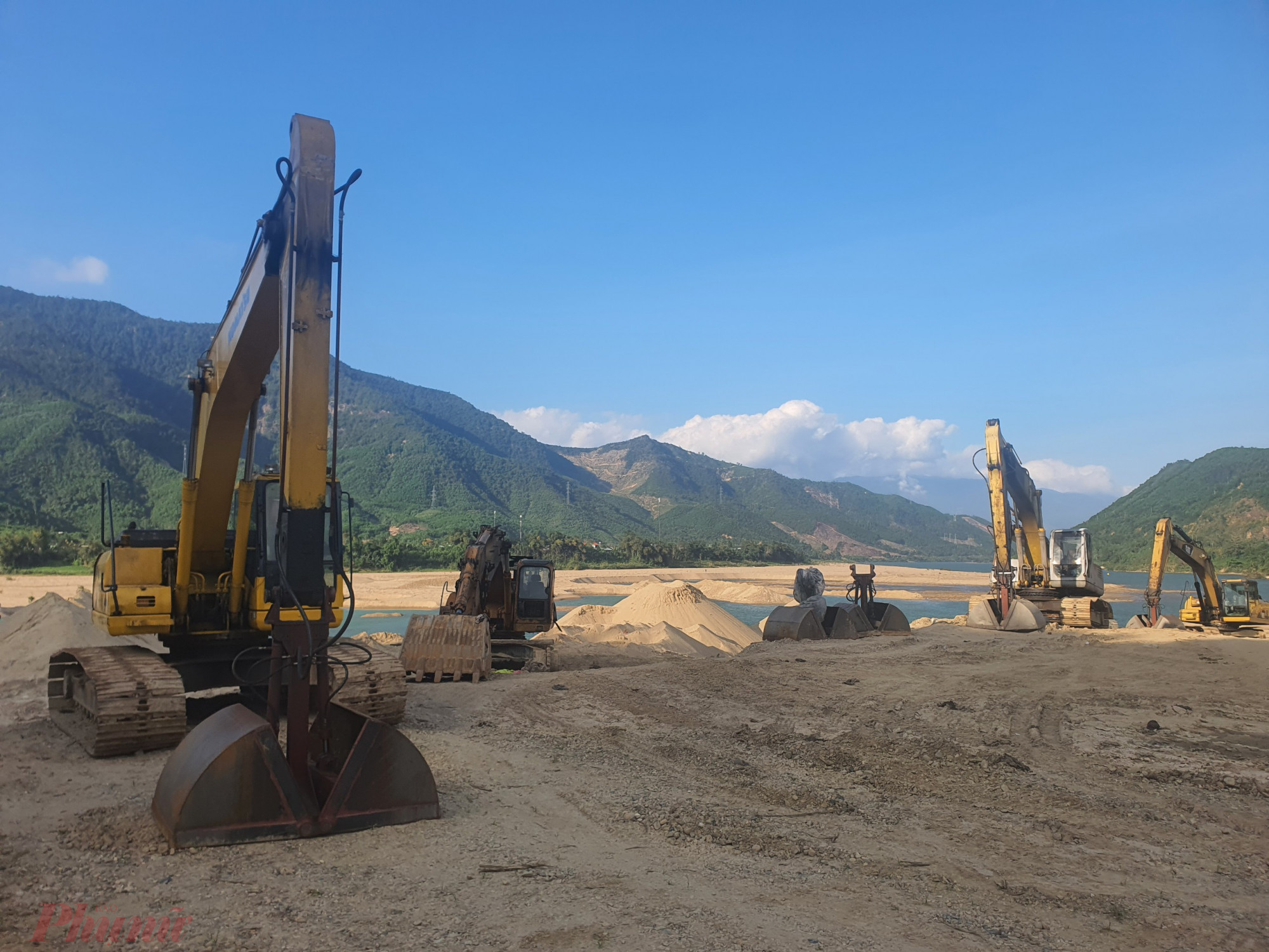 Mỏ cát của Công ty TNHH TM Pha Lê Quảng Nam ở thôn Hội Khách, xã Đại Sơn, huyện Đại Lộc đang dừng hoạt động