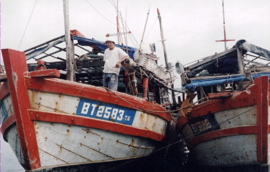 UBND tỉnh Bến Tre có thư kêu gọi ngư dân thực hiện đúng quy định của pháp luật và bảo vệ nguồn lợi thủy sản;
