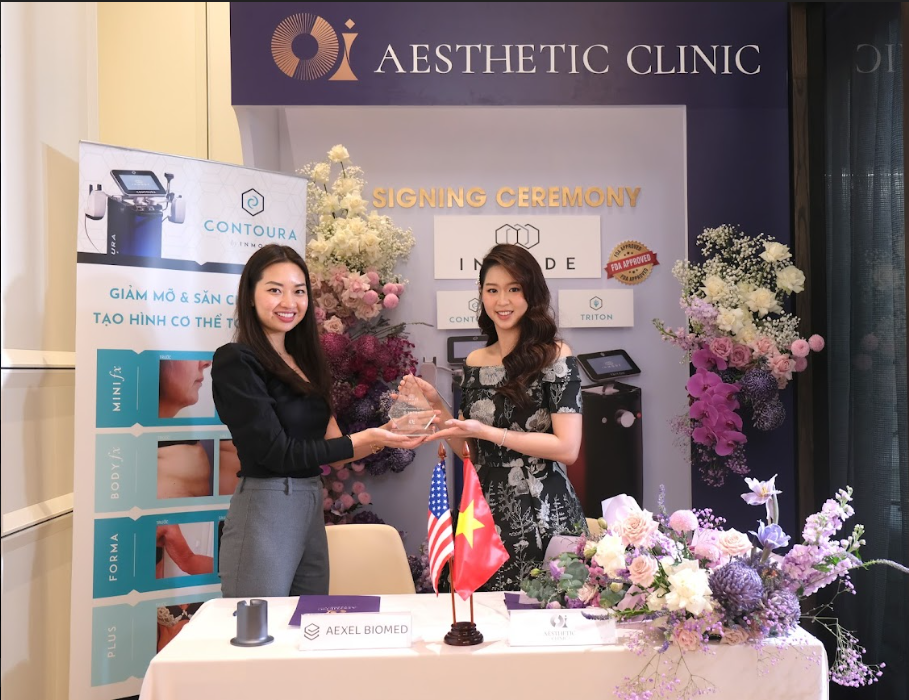 Lễ ký kết chuyển giao công nghệ giữa Aexel Biomed Việt Nam và OI Aesthetic - Ảnh: OI Aesthetic Clinic