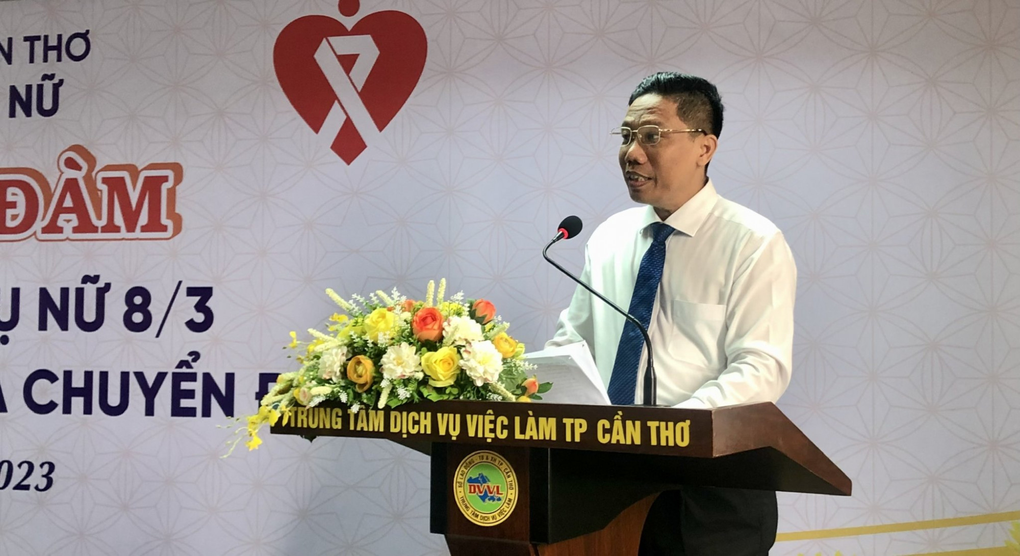Ông Nguyễn Thực Hiện - Phó chủ tịch UBND TP Cần Thơ phát biểu tại buổi lễ 
