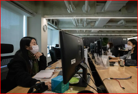 Theo quy định hiện tại, người lao động ở Hàn Quốc làm việc tối đa 52 giờ mỗi tuần