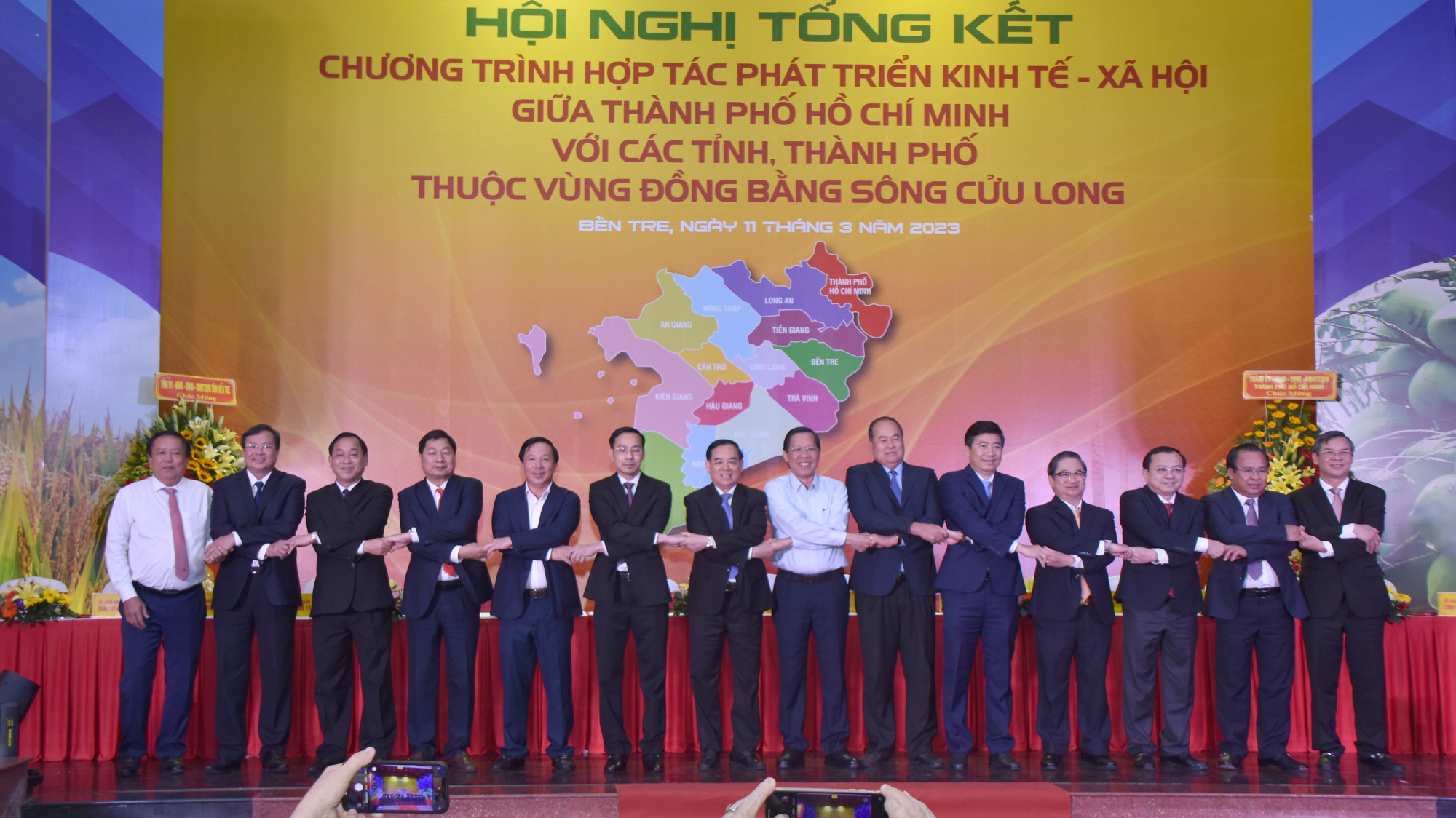 tổng kết chương trình hợp tác kinh tế - xã hội giữa TP. Hồ Chí Minh với các tỉnh, thành vùng ĐBSCL