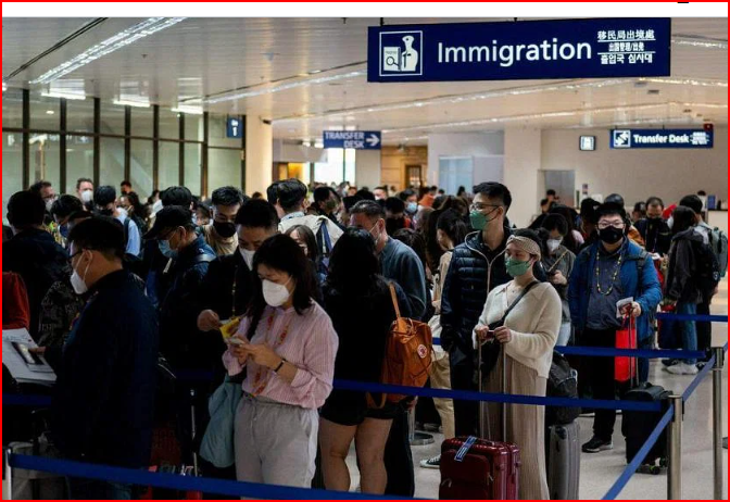 Chính sách cập nhật sẽ cho phép nối lại du lịch miễn thị thực đối với những người đến bằng tàu du lịch đến Thượng Hải, cũng như đối với một số nhóm khách du lịch nhất định từ Hồng Kông. ẢNH: REUTERS