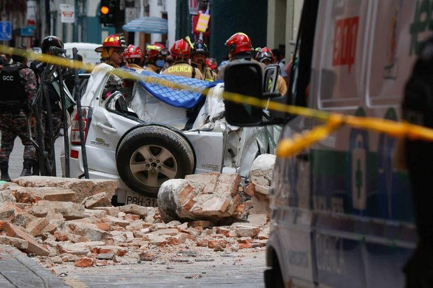 Trận động đất khiến nhiều ngôi nhà và công trình ở Ecuador bị hư hại.