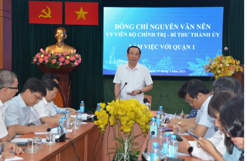 Bí thư Thành ủy TPHCM Nguyễn Văn Nên chủ trì buổi làm việc - Ảnh: Hoàng Chung)