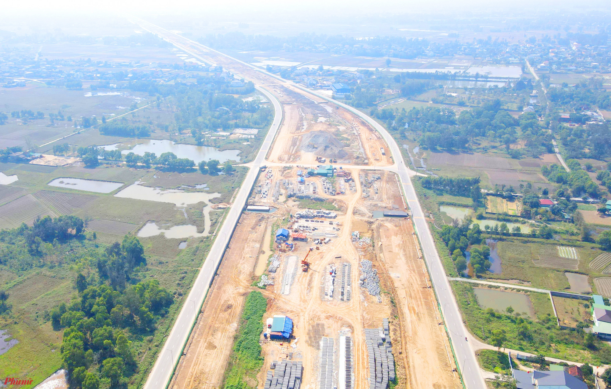 Đại lộ Vinh - Cửa Lò dài gần 11km, được đầu tư với kinh phí gần 3.500 tỉ đồng - Ảnh: Phan Ngọc