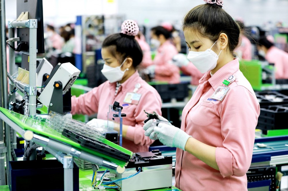 Nhiều tập đoàn nước ngoài lớn đầu tư vào lĩnh vực công nghiệp chế biến, chế tạo tại Việt Nam