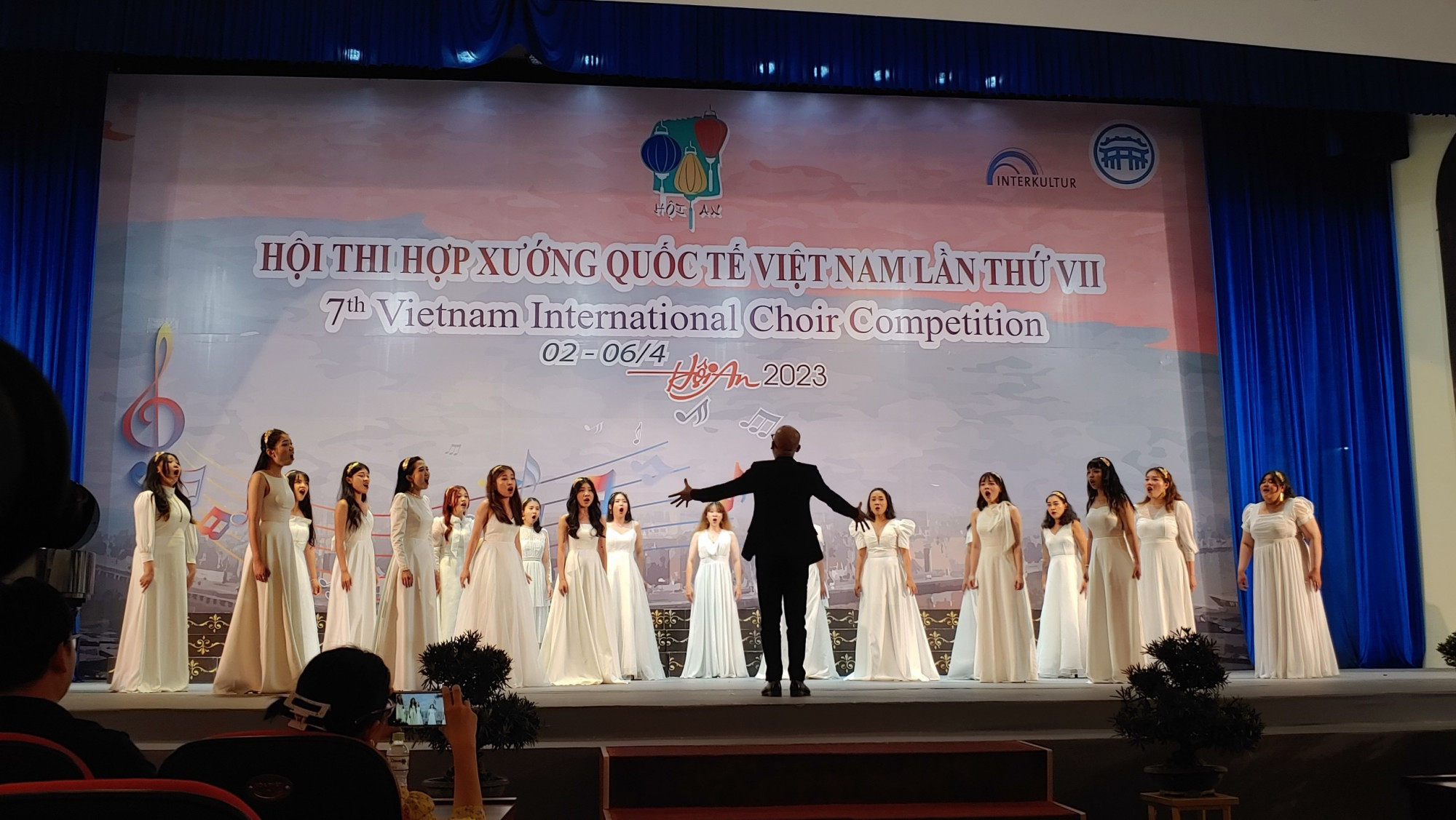 Phần thi của SaiGon Female Choir tại Hội thi Hợp xướng Quốc tế Việt Nam 