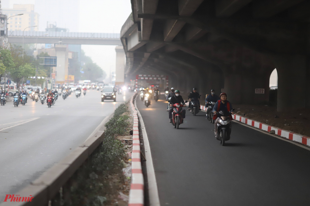 Trong thời gian này, Thanh tra Sở GTVT bố trí lực lượng phối hợp với CSGT và các đơn vị liên quan tổ chức hướng dẫn cho các phương tiện lưu thông theo phương án tổ chức giao thông; tiếp tục theo dõi, đánh giá tình hình đi lại trên tuyến và khu vực để kịp thời phát hiện, đề xuất các bất cập về tổ chức giao thông…