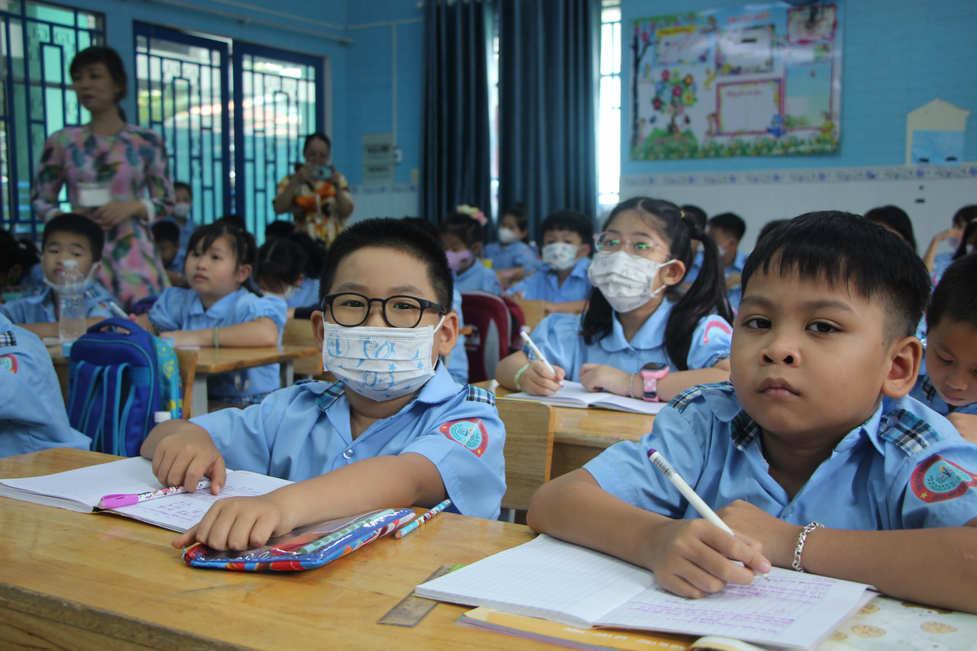 Trường tiểu học Ngô Quyền (quận Bình Tân) với trên 100 lớp học và hơn 5.000 học sinh là ngôi trường khủng nhất TPHCM