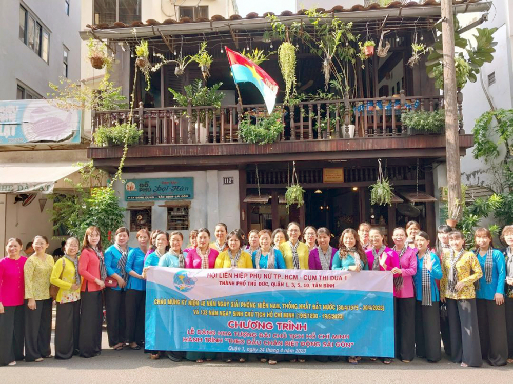 Hơn 40 cán bộ hội TP Thủ Đức và các quận 1, 3, 5, 10, Tân Bình trong chuyến đi “Theo dấu chân biệt động Sài Gòn”