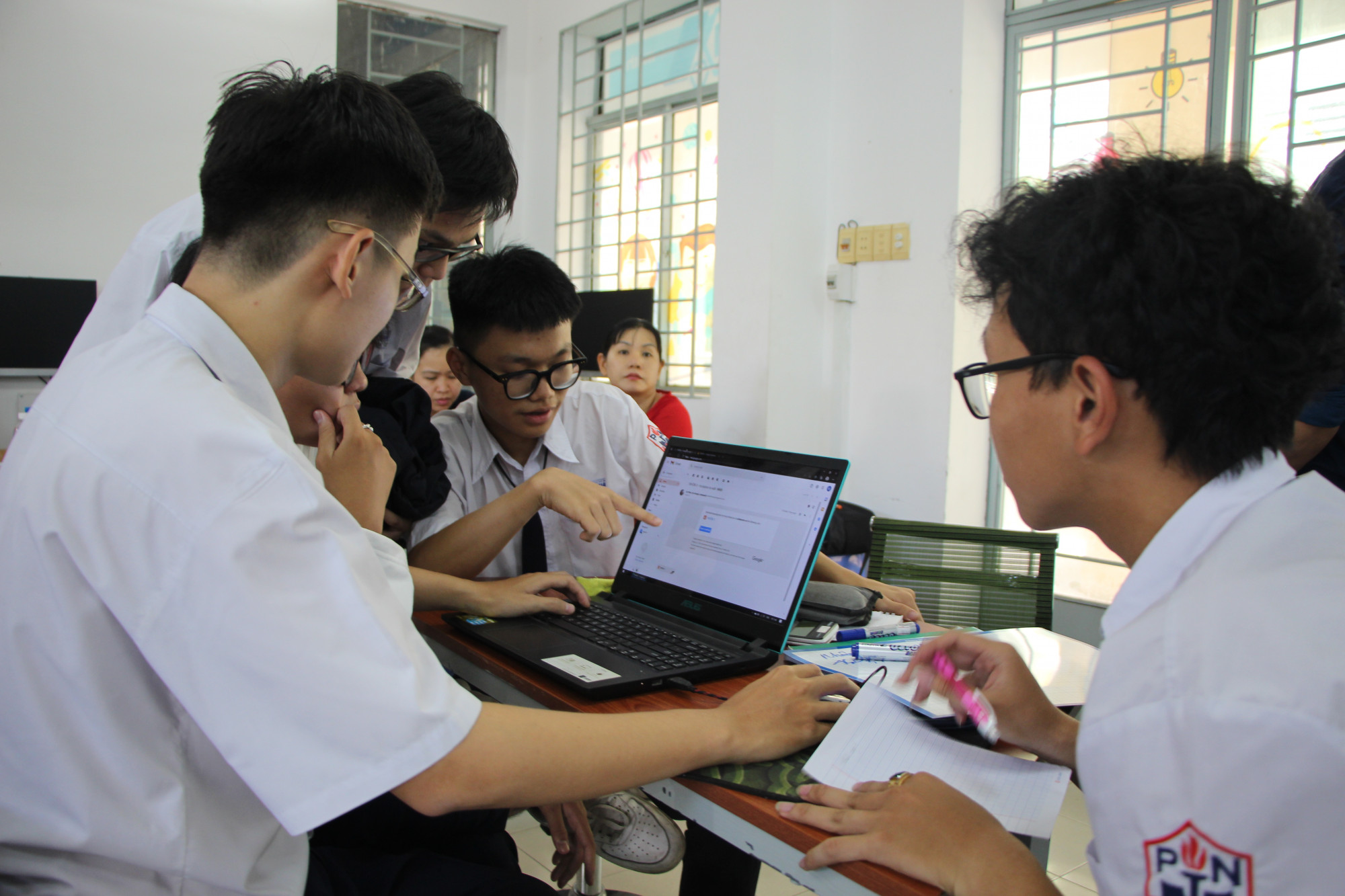 TPHCM sẽ đẩy mạnh việc daỵ học trực tuyến, có kiểm tra đánh giá ở các môn học trong năm học 2023-2024