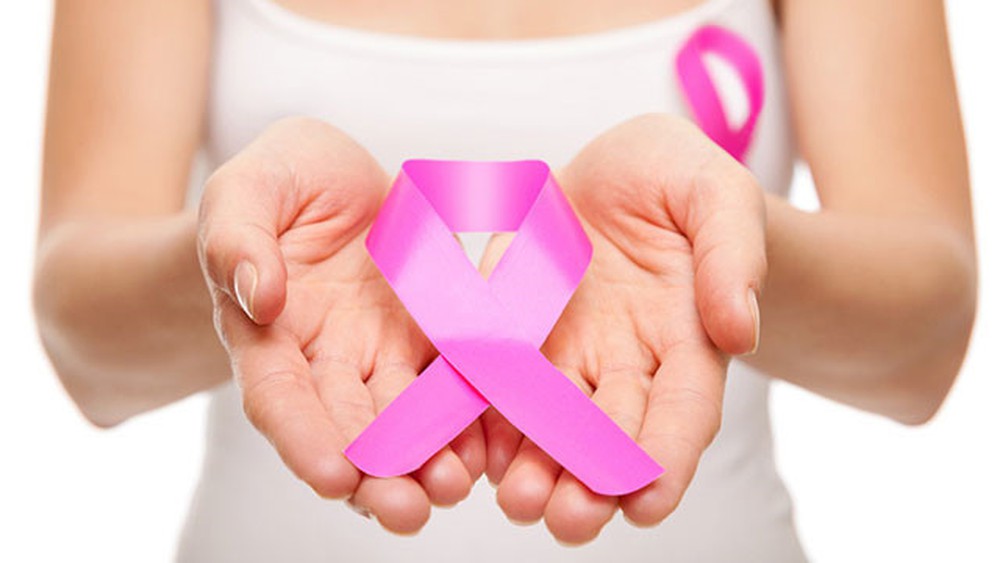 Lao động nữ được tầm soát ung thư vú và ung thư cổ tử cung khi kiểm tra sức khỏe định kỳ (ảnh minh họa)