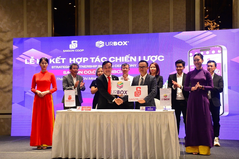 SGC và UrBox ký kết hợp tác chiến lược - Ảnh: Saigon Co.op