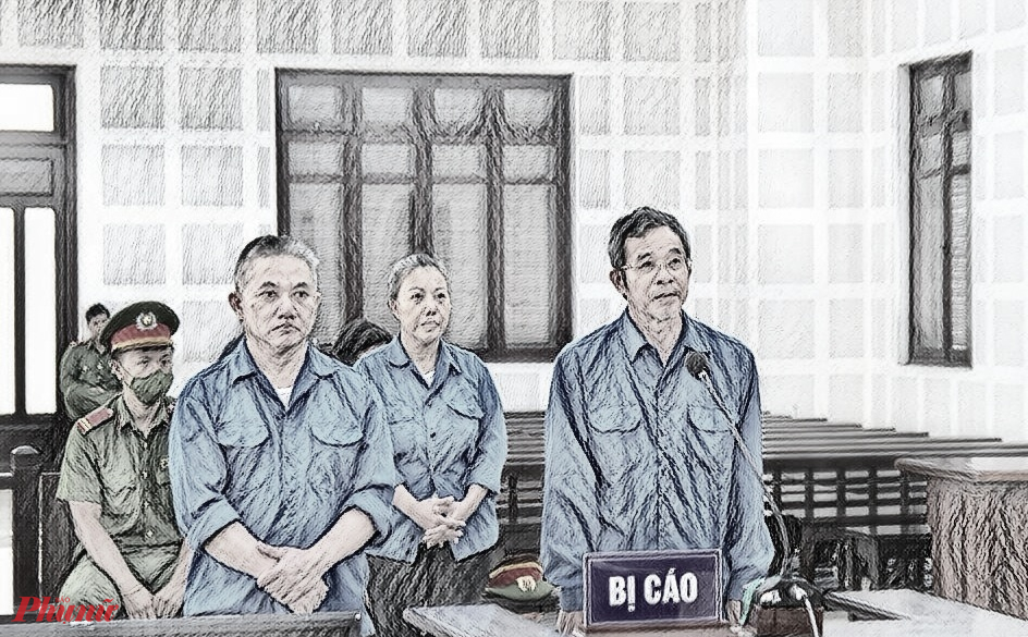 Bị cáo Đàm Quang Hưng (bìa phải)