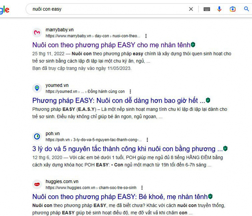 Trên mạng đang có rất nhiều thông tin hướng dẫn các bà mẹ nuôi con theo phương pháp Easy. Tuy nhiên các bác sĩ khuyến cáo cần cẩn trọng khi áp dụng (ảnh chụp màn hình)