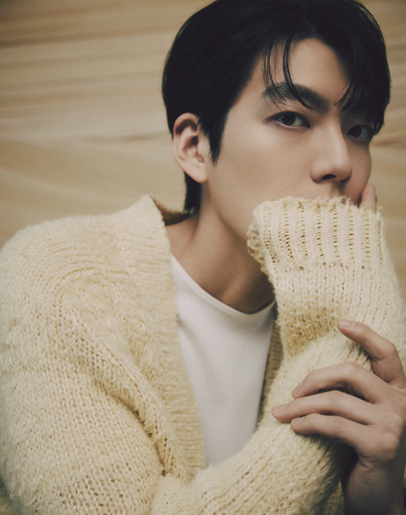 Kim Woo Bin tập trung vào diễn xuất hậu bình phục sau ung thư vòm họng.