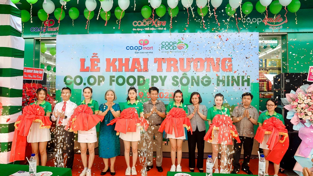 Lễ khai trương Co.op Food PY Sông Hinh - Ảnh: Saigon Co.op