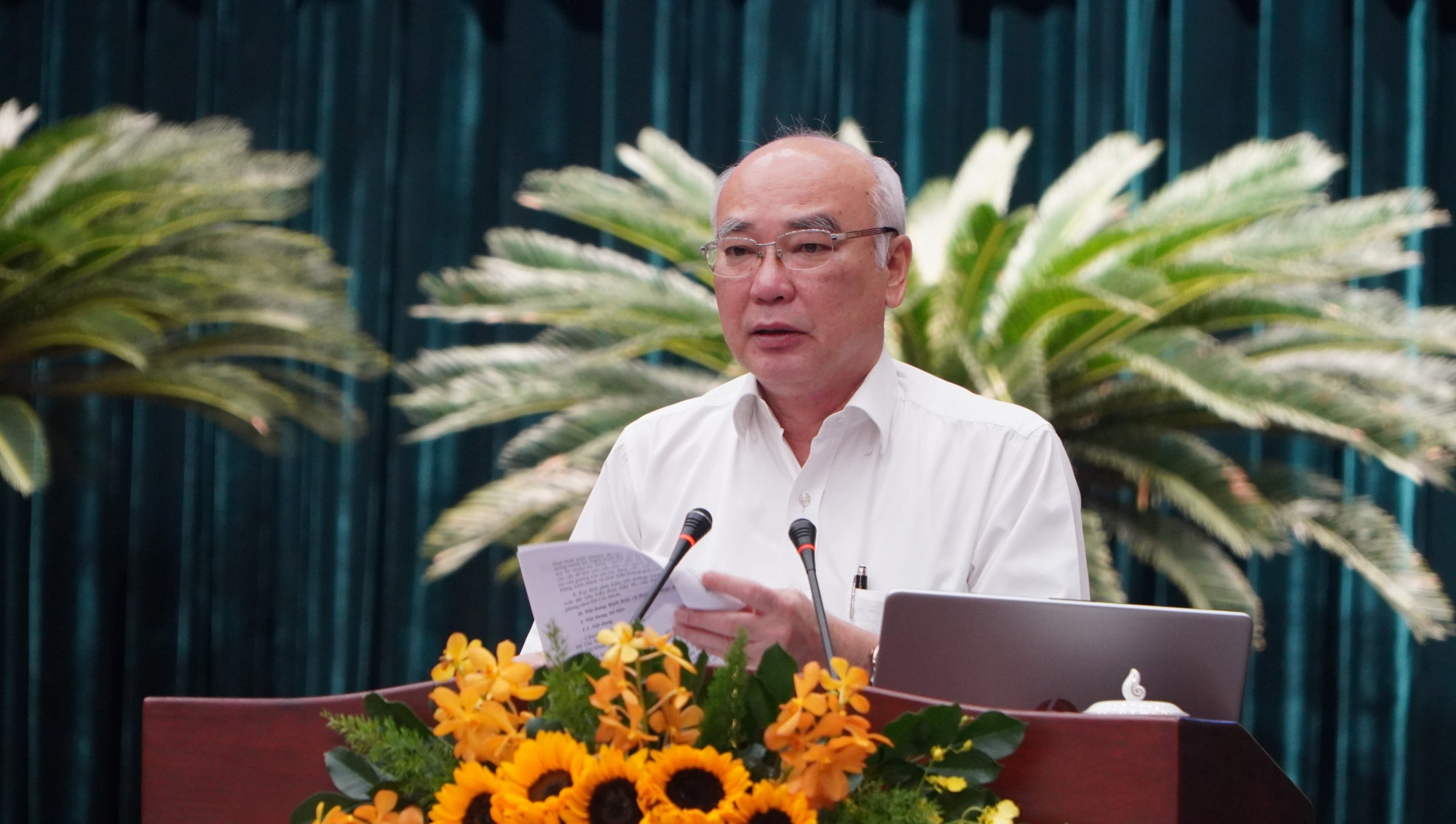 Ông Phan Nguyễn Như Khuê - Trưởng ban Tuyên giáo thành ủy TPHCM - chỉ đạo cầnkhẩn trương tổ chức, quán triệt chuyên đề đến các cơ sở ngay trong quý II/2023 