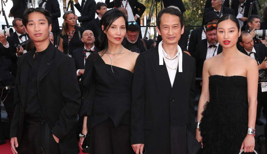 Gia đình đạo diễn Trần Anh Hùng xuất hiện cùng nhau hôm 24/5, khi phim được công chiếu