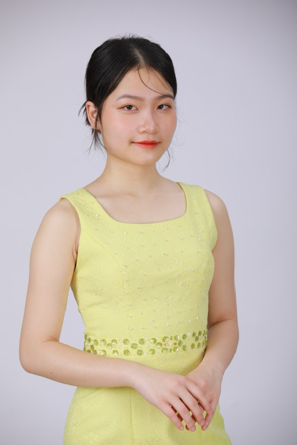 Tài năng piano trẻ Lê Trang Linh