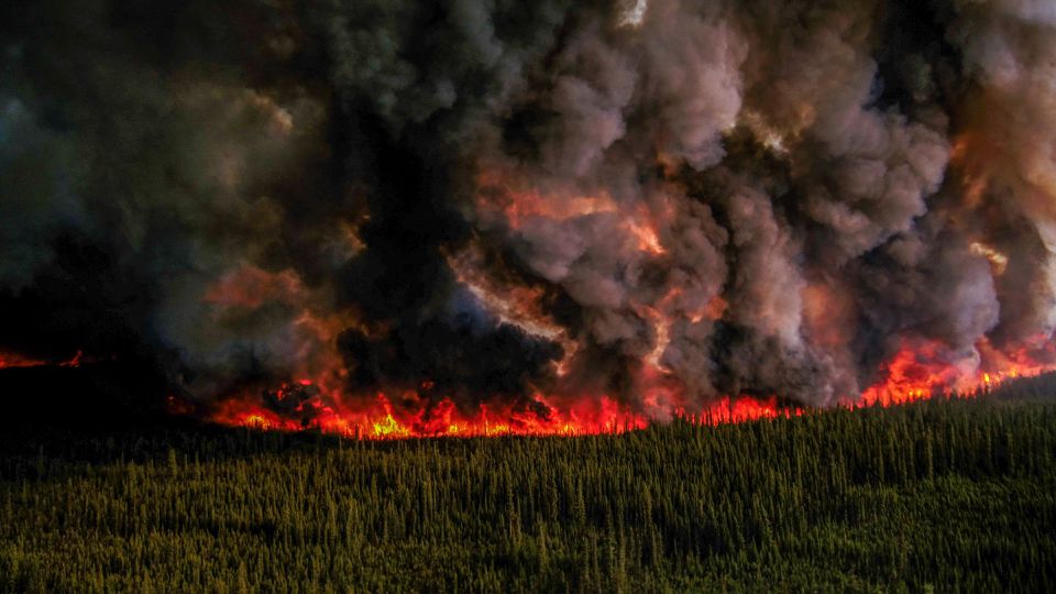 Cháy rừng diện rộng tại Canada.