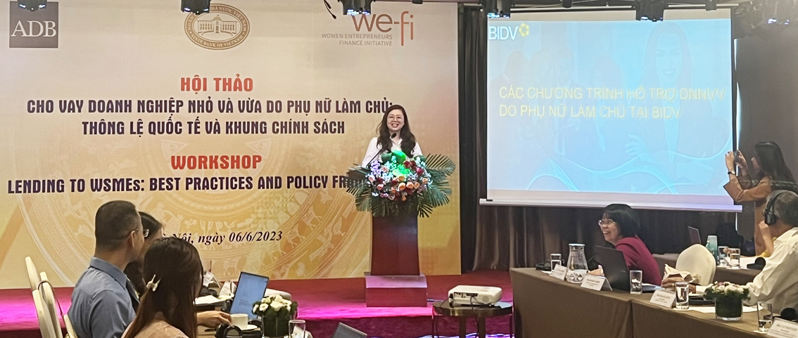 Bà Nguyễn Thị Kim Phượng - Phó giám đốc Ban Khách hàng doanh nghiệp BIDV - phát biểu tại hội thảo