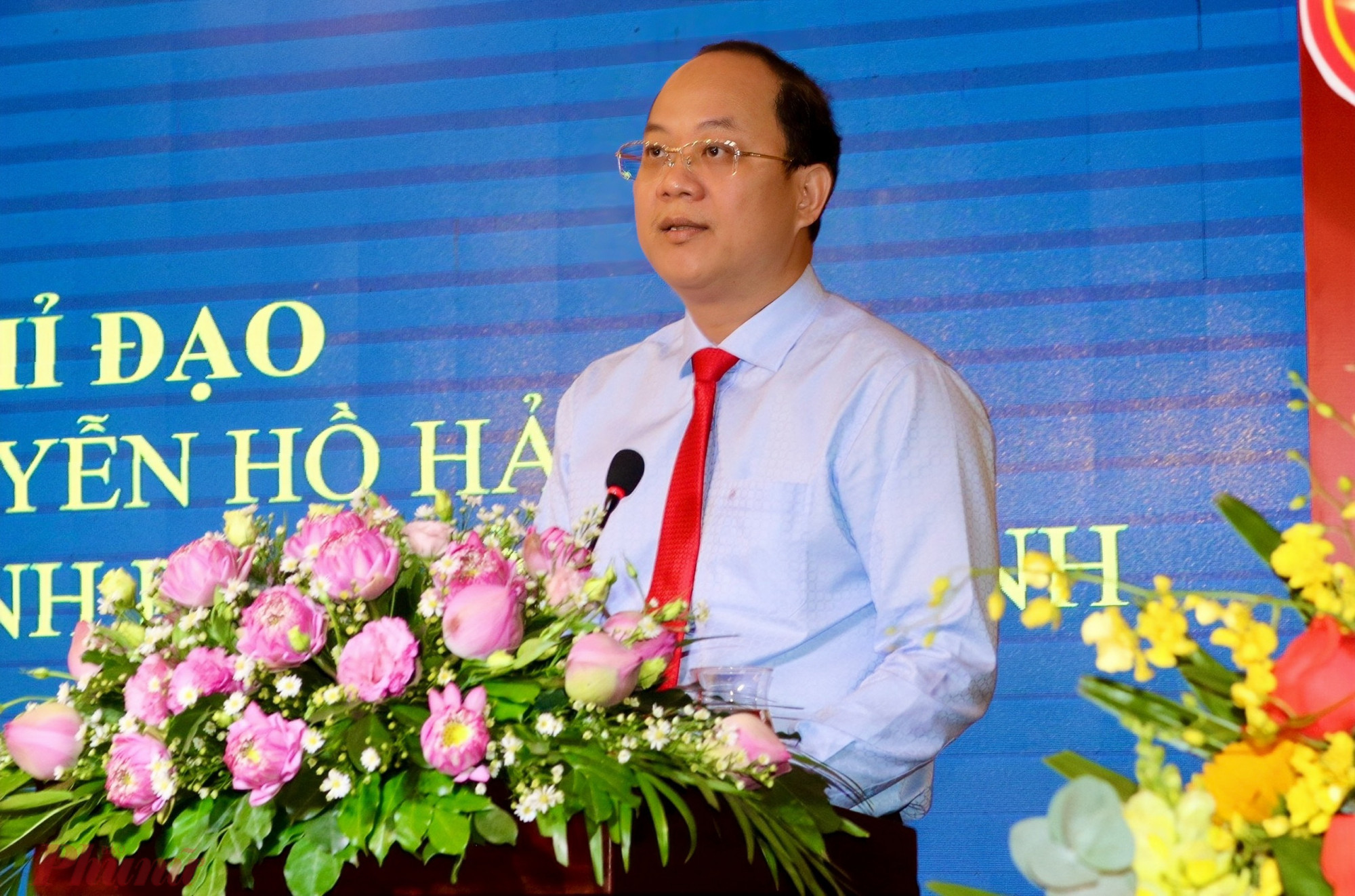 Ông Nguyễn Hồ Hải, Phó Bí thư Thành ủy TPHCM phát biểu chị đạo tại hội nghị