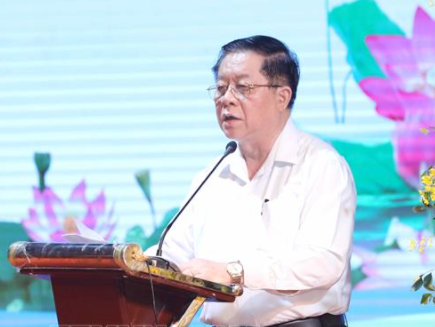 Trưởng Ban tuyên giáo Trung ương Nguyễn Trọng Nghĩa nhấn mạnh cần có các giải pháp để hỗ trợ, tạo điều kiện cho báo chí phát triển - Ảnh: TTXVN