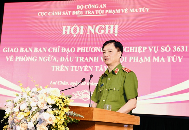 Trung tướng Nguyễn Duy Ngọc, Thứ trưởng Bộ Công an, phát biểu chỉ đạo tại hội nghị